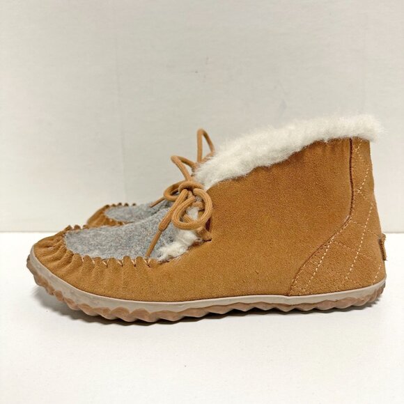 Sorel Out N About Moccasins - Picture 5 of 12